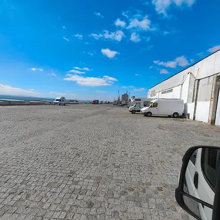 Caravana Poco Bispo 2 Campsite